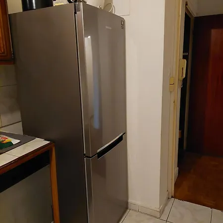 Apartment 3 Bedroom - Sleeps 6